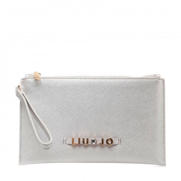 cosmetic-case-needle-bag