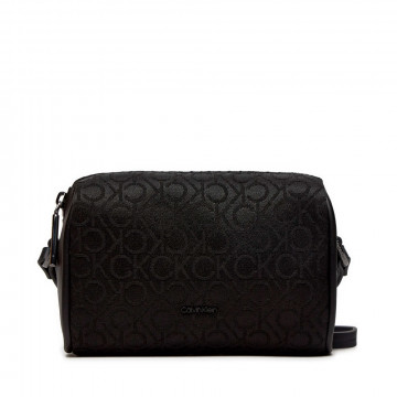 0gk-refine-camera-crossbody-bag