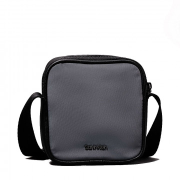 bolsa-crossbody-reporter-quadrada