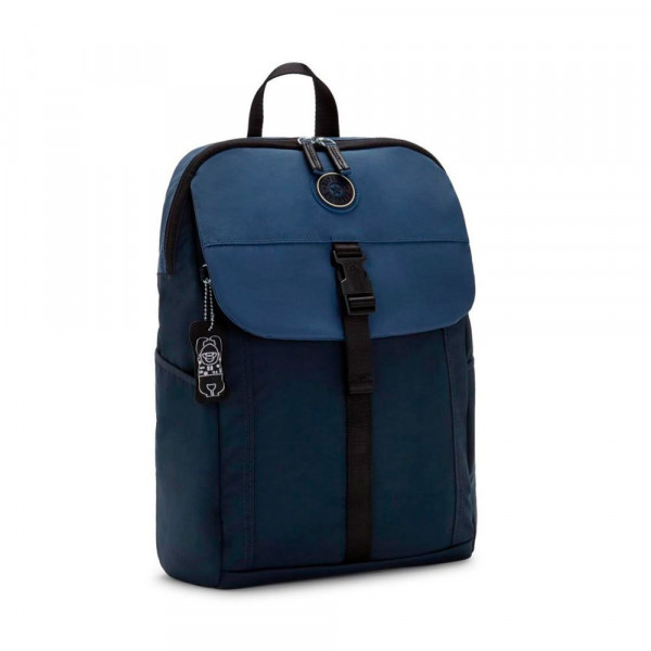 genadi-mild-met-backpack