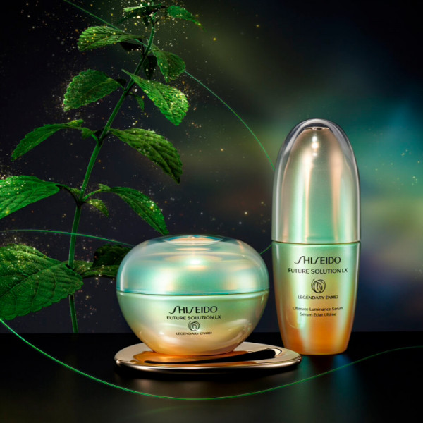 future-solution-lx-legendary-enmei-ultimate-renewing-creme-anti-age-globale