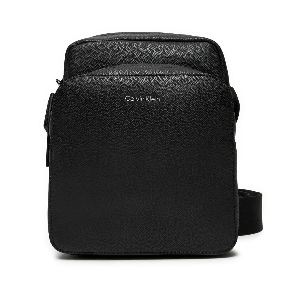 Calvin Klein Jeans Mens Messenger Bags, Toiletry Bags And Suitcases For Men Must Reporter S Shoulder Bag