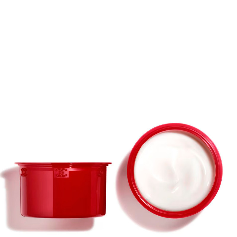 cream-with-filled-red-camellia-smoothes-protects