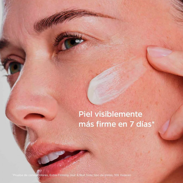 extra-firming-jour-creme-de-jour-effet-liftant-tous-types-de-peau