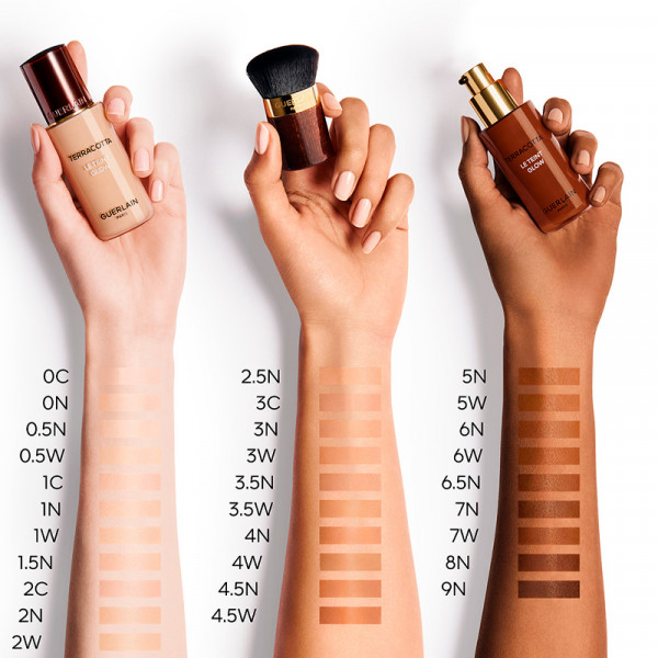 terracotta-le-teint-glow-langanhaltende-foundation-mit-naturlicher-leuchtkraft-kein-abfarben