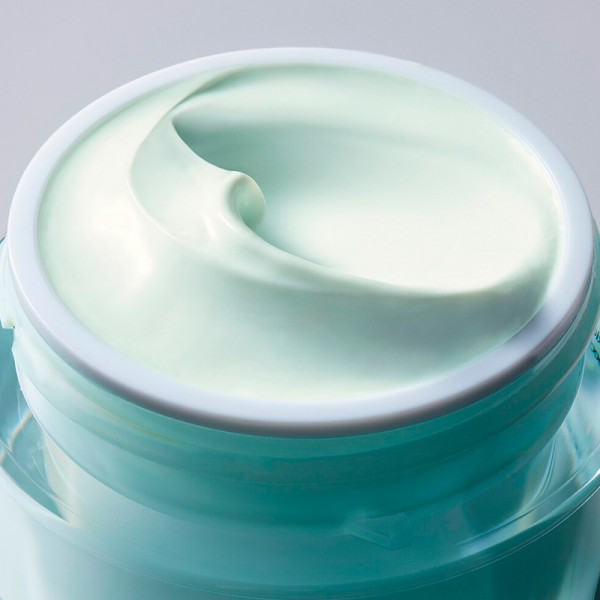 daywear-crema-hidratante-multiproteccion-antioxidante-de-24h-con-spf-15-para-pieles-normales-mixtas