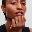 brilliant-oval-halo-ring-193777c01