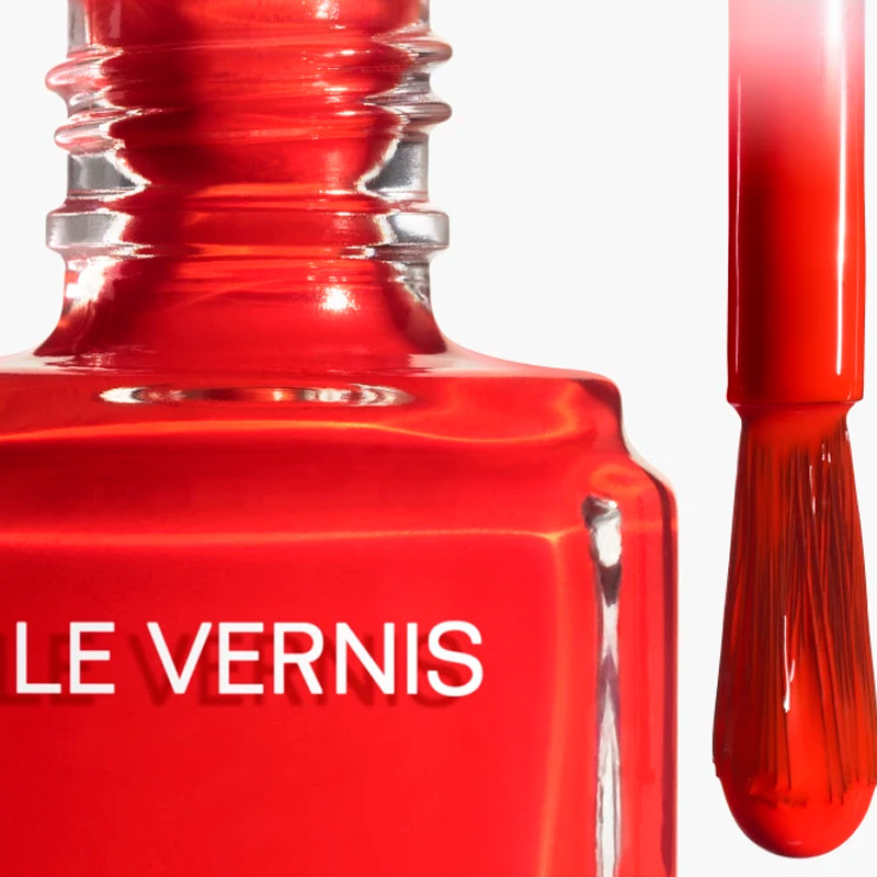 lang-anhaltende-farbe-und-glanz
