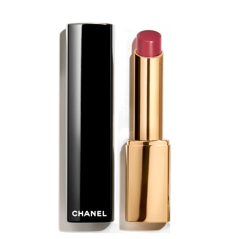 der-hochintensive-lippenstift-licht-und-pflegekonzentrat-wiederaufladbar