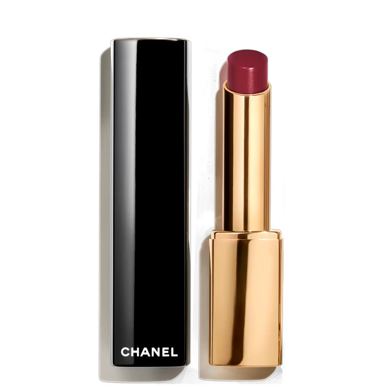 der-hochintensive-lippenstift-licht-und-pflegekonzentrat-wiederaufladbar