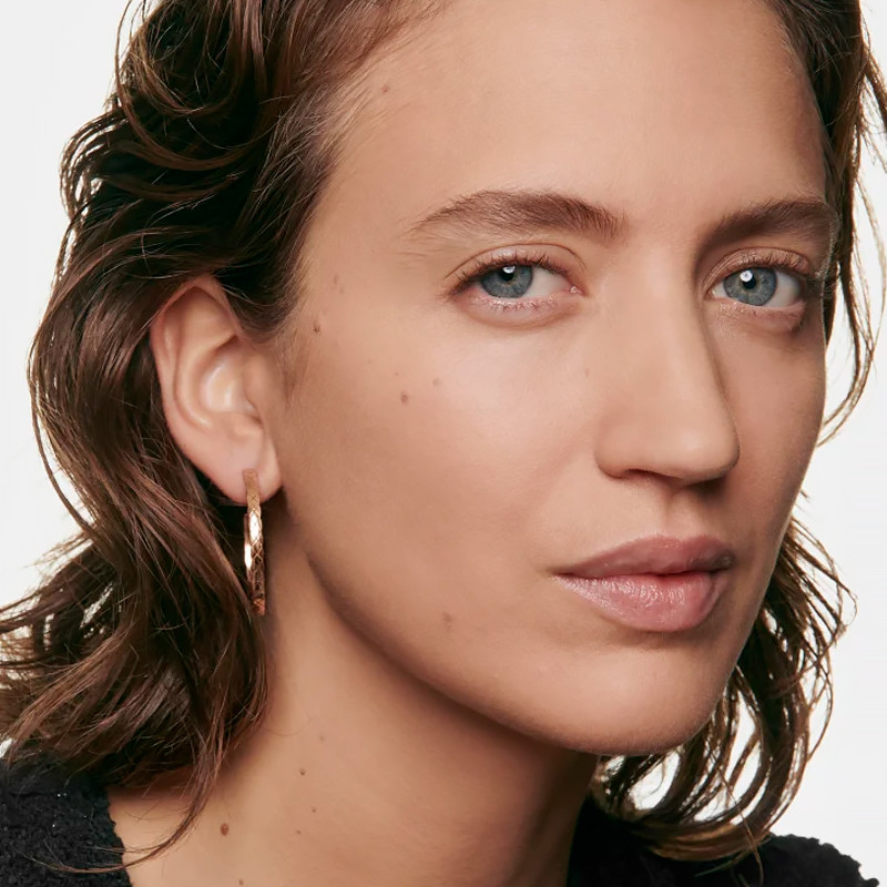 poudre-libre-au-fini-naturel