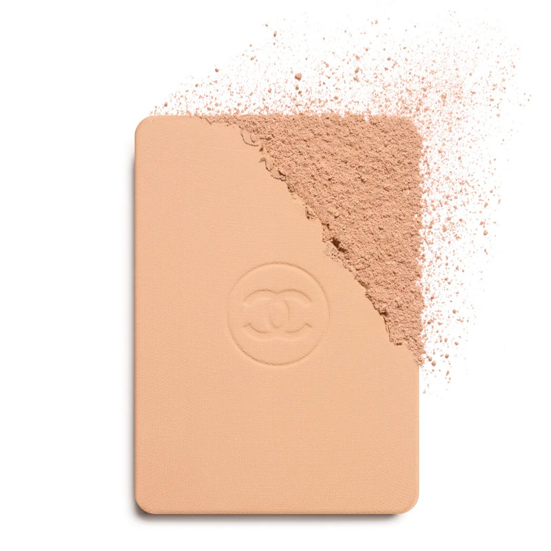 ultracomfortabele-langdurige-compacte-foundation-perfecte-finish