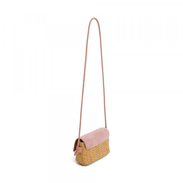 sac-bandouliere-avec-logo-en-relief