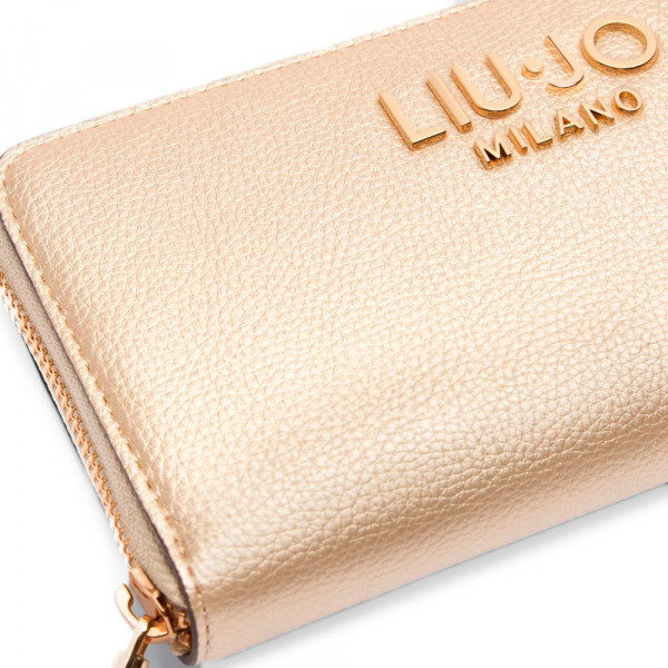 large-zippered-wallet