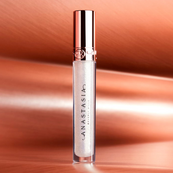 lip-gloss