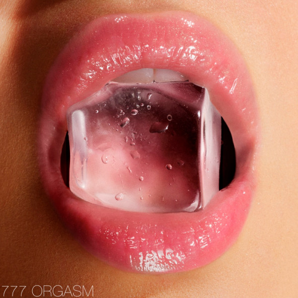 hot-escape-afterglow-lip-oil-lucidalabbra