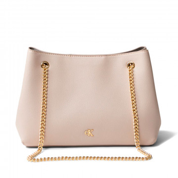 minimal-monogram-shoulder-bag