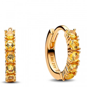 hug-earrings-263849c01
