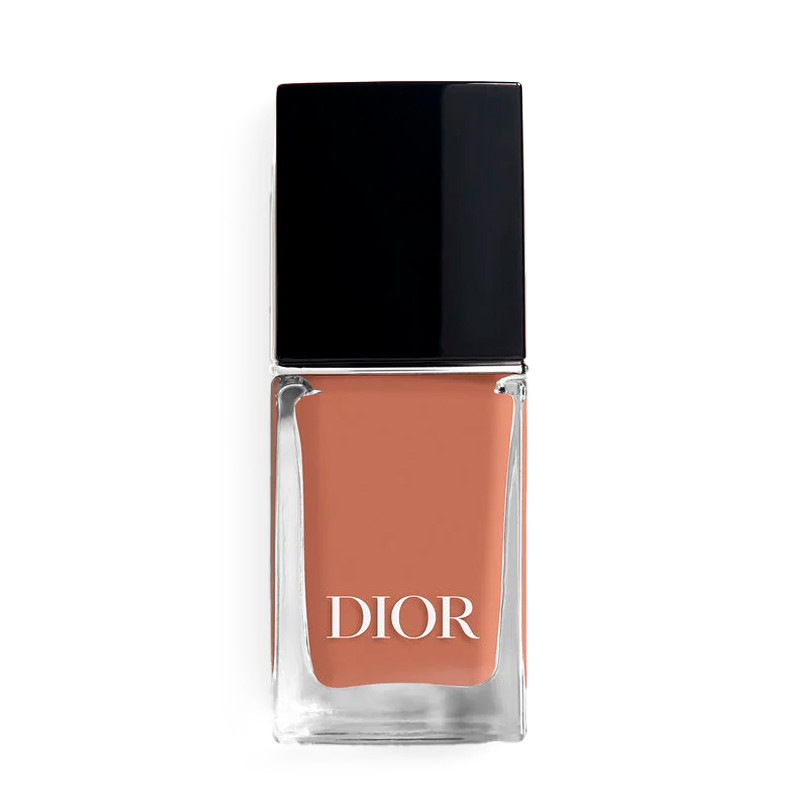 Dior Nagellack Gel-Effekt-Nagellack und Color Couture 323 DUNE
