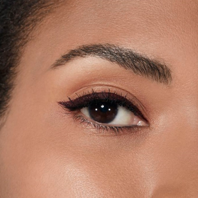 flussiger-eyeliner