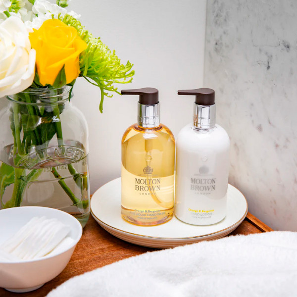 orange-bergamot-fine-liquid-hand-wash-sapone-per-le-mani