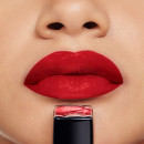 rossetto-color-couture-finitura-satinata-trattamento-floreale-idratante-lunga-tenuta