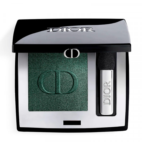 eyeshadow-intense-color-and-spectacular-finish-creamy-powder-long-lasting