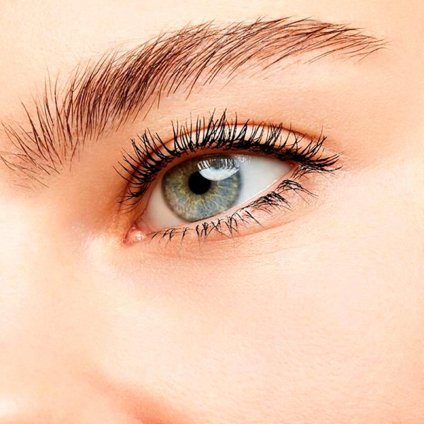 mascara-volume-effet-faux-cils-radical-rimel