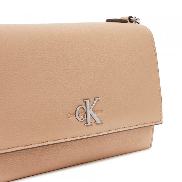 minimal-monogram-bag