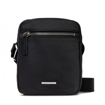 sac-a-bandouliere-reporter-en-nylon-elegant