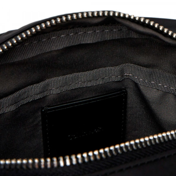 bandolera-sleek-nylon-reporter
