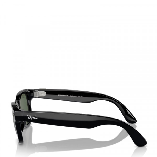 meta-wayfarer-sunglasses