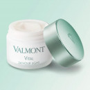 vital-24-hour-light-latt-aterupplivande-ansiktskram