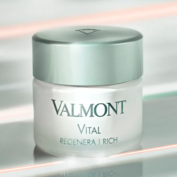 vital-regenera-i-rich-crema-rica-facial-revitalizante