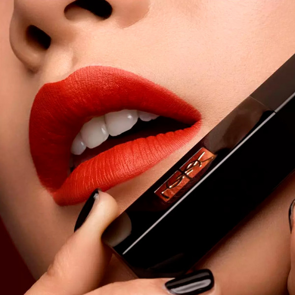 rouge-pur-couture-the-slim-velvet-radical