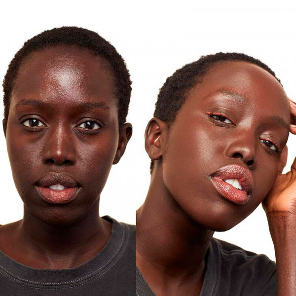 stay-naked-foundation