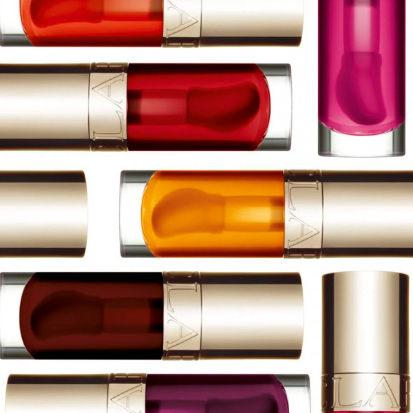 lip-comfort-olio-labbra-nutriente-con-colore
