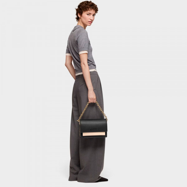 mittelgrosse-umhangetasche-kaos-icon-audree-in-schwarz