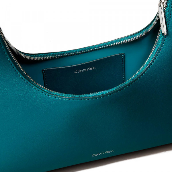 bolsa-de-ombro-com-logotipo-em-folha-metalica