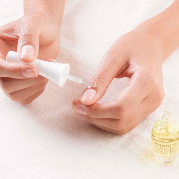 almond-oil-for-nails-and-cuticles-treasure-oil