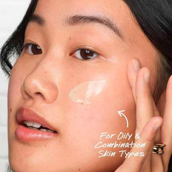 super-multi-corrective-soft-cream-latt-aterfuktande-kram