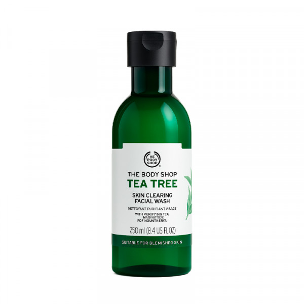 tea-tree-skin-clearing-mattifying-toner-purifying-facial-treatment