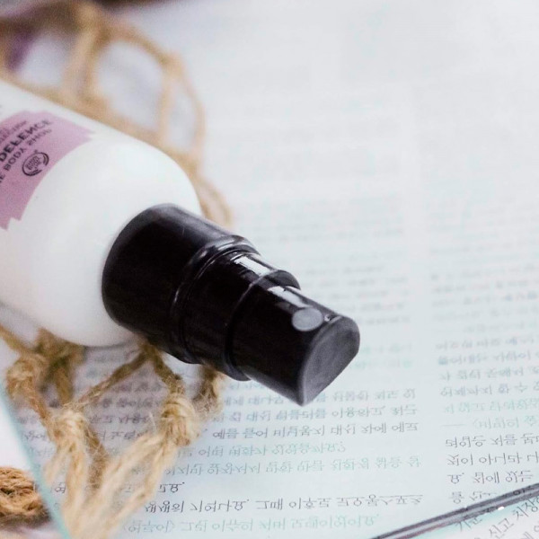 face-mist-skin-defence-spf30-protective-facial-mist
