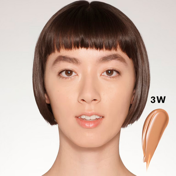 futurist-skincealer-corrector-del-tono-de-la-piel-iluminador-suave