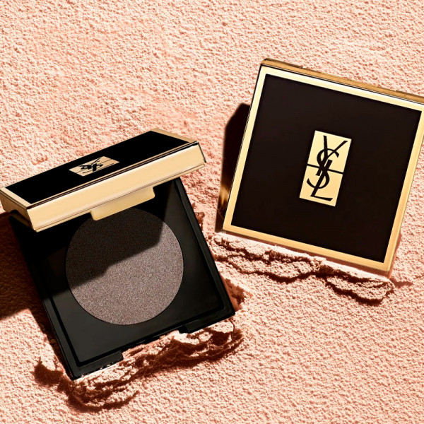 satin-crush-mono-eyeshadow